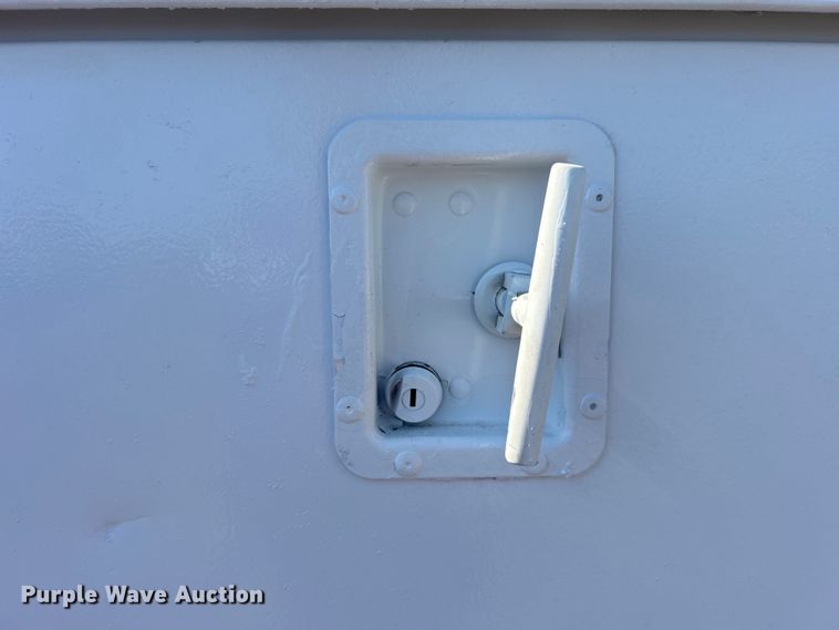 image for item EG0858 2013 Chevrolet  Silverado 3500HD Ext. Cab utility bed pickup truck