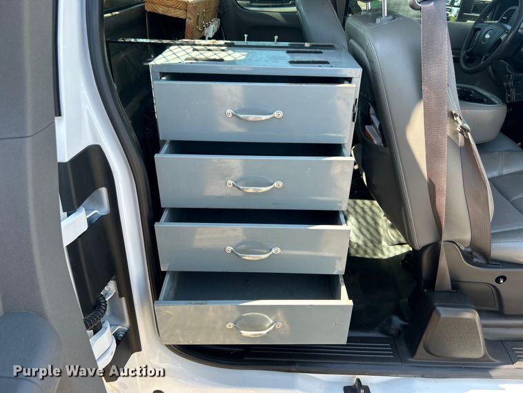 image for item EG0858 2013 Chevrolet  Silverado 3500HD Ext. Cab utility bed pickup truck