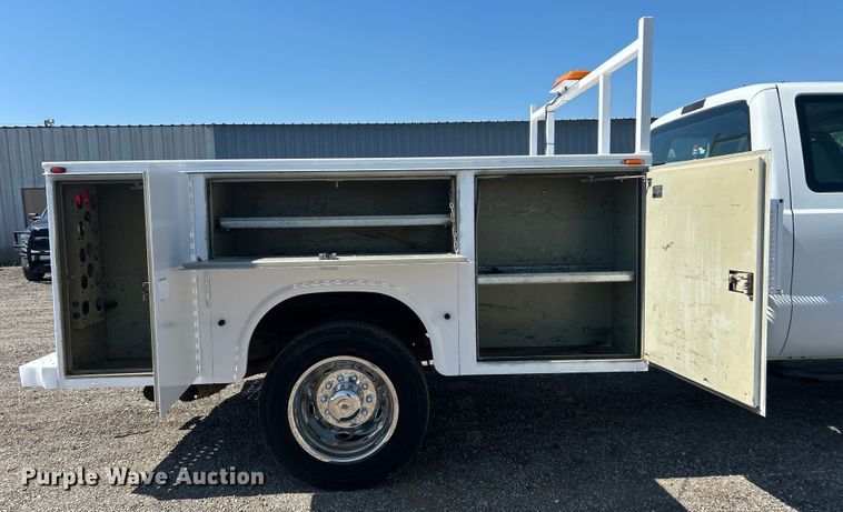 image for item EG0859 2008 Ford F450 Super Duty  SuperCab utility / service truck