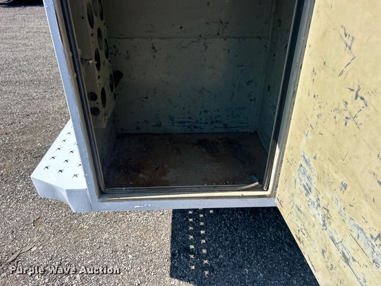 image for item EG0859 2008 Ford F450 Super Duty  SuperCab utility / service truck