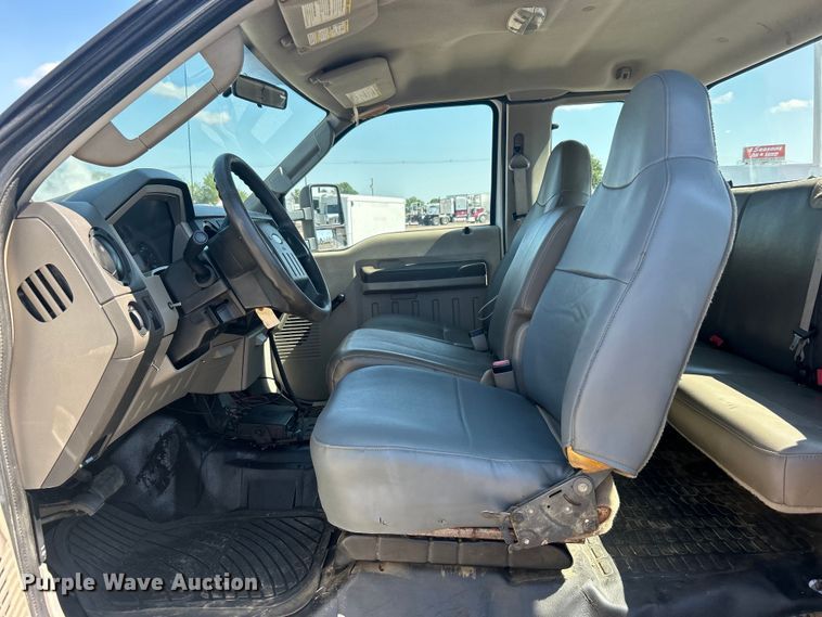 image for item EG0859 2008 Ford F450 Super Duty  SuperCab utility / service truck