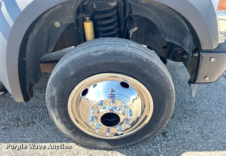 image for item EG0859 2008 Ford F450 Super Duty  SuperCab utility / service truck