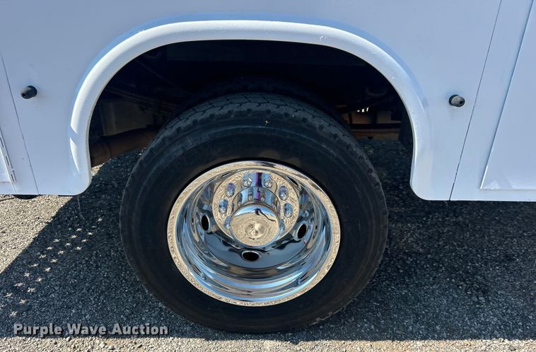 image for item EG0859 2008 Ford F450 Super Duty  SuperCab utility / service truck