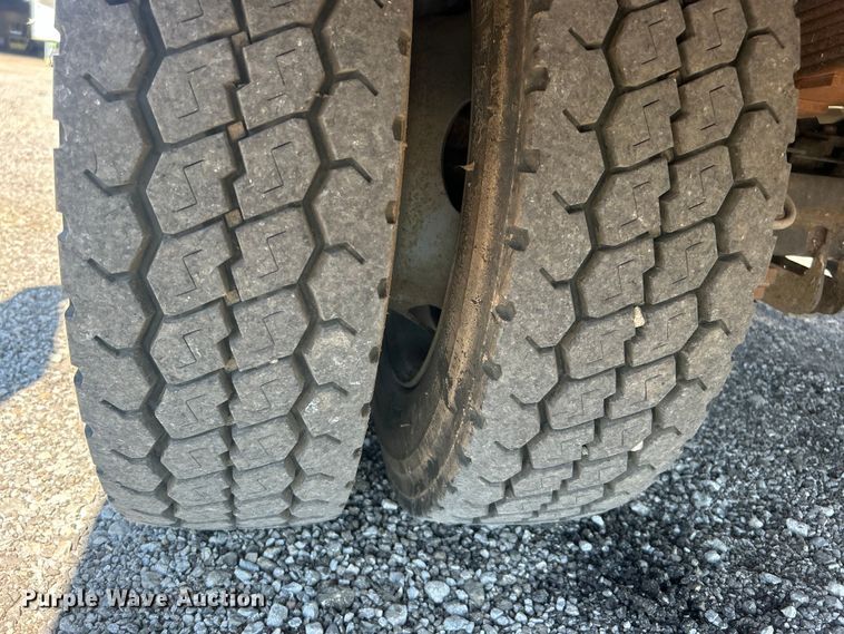 image for item EG0859 2008 Ford F450 Super Duty  SuperCab utility / service truck