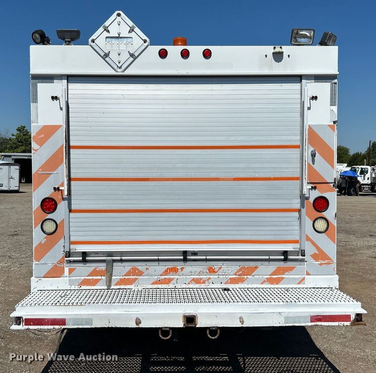 image for item EG0860 2005 Sterling Acterra fuel / lube truck