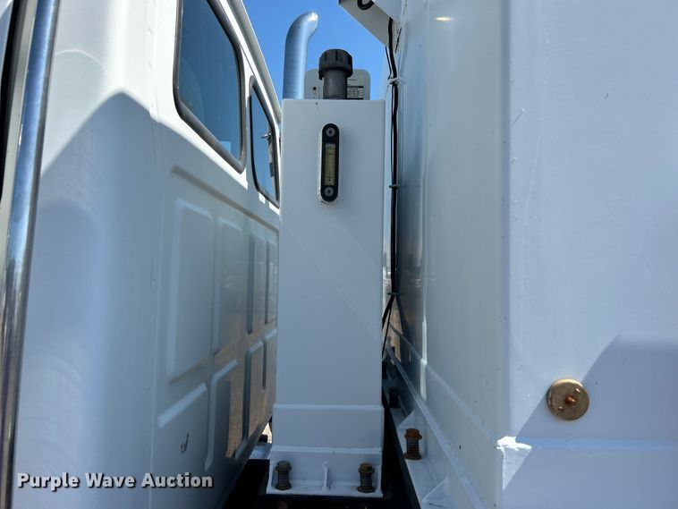 image for item EG0860 2005 Sterling Acterra fuel / lube truck