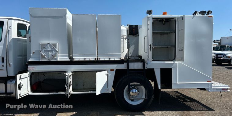 image for item EG0860 2005 Sterling Acterra fuel / lube truck