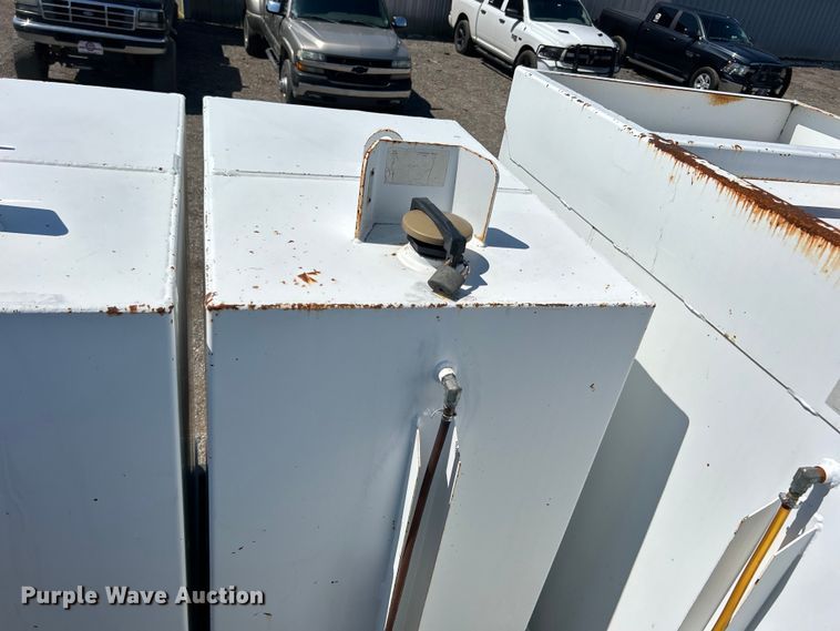 image for item EG0860 2005 Sterling Acterra fuel / lube truck