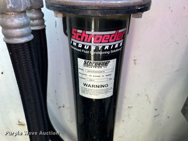 image for item EG0860 2005 Sterling Acterra fuel / lube truck