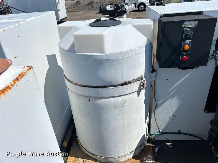 image for item EG0860 2005 Sterling Acterra fuel / lube truck