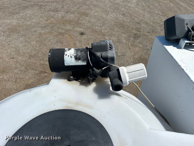 image for item EG0860 2005 Sterling Acterra fuel / lube truck