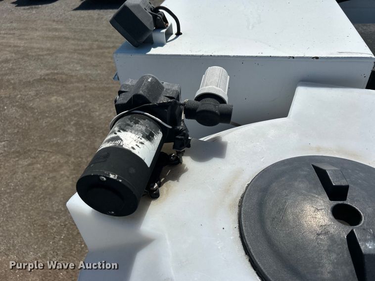 image for item EG0860 2005 Sterling Acterra fuel / lube truck