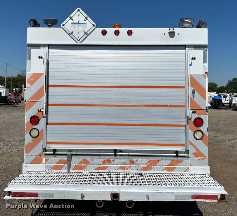 image for item EG0860 2005 Sterling Acterra fuel / lube truck