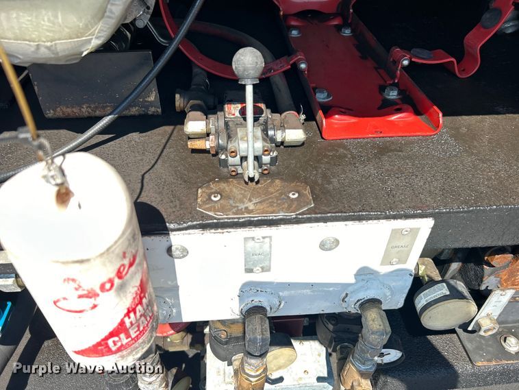 image for item EG0860 2005 Sterling Acterra fuel / lube truck