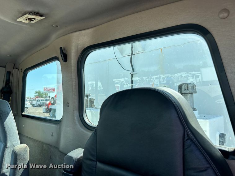 image for item EG0860 2005 Sterling Acterra fuel / lube truck