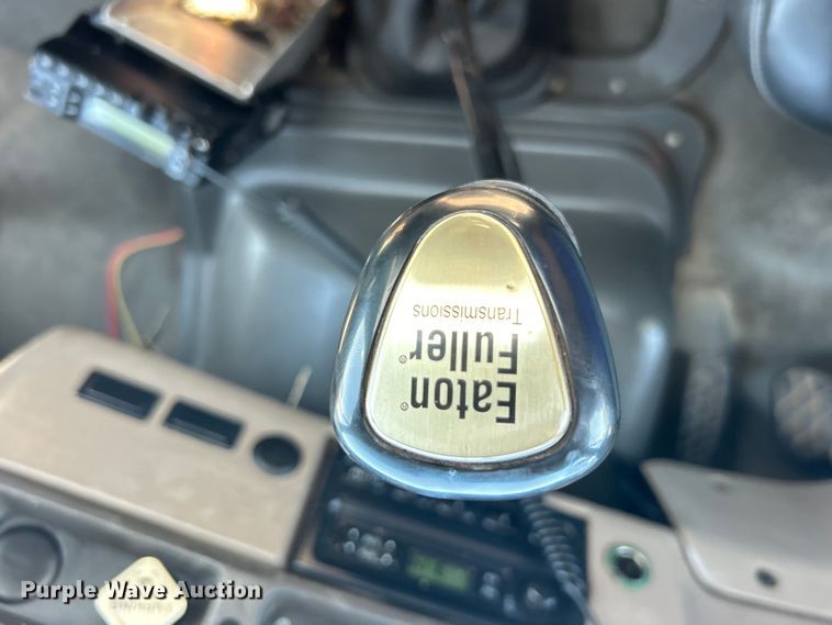 image for item EG0860 2005 Sterling Acterra fuel / lube truck