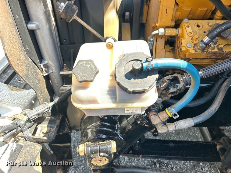 image for item EG0860 2005 Sterling Acterra fuel / lube truck