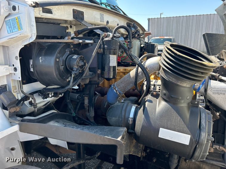 image for item EG0860 2005 Sterling Acterra fuel / lube truck