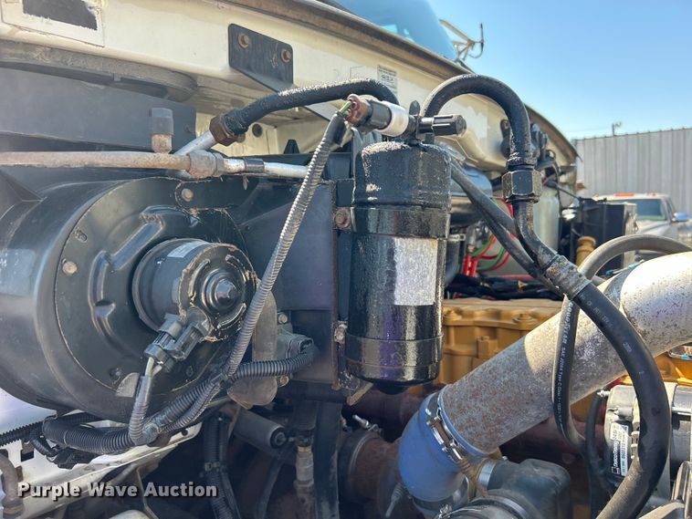 image for item EG0860 2005 Sterling Acterra fuel / lube truck