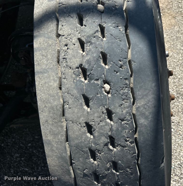 image for item EG0860 2005 Sterling Acterra fuel / lube truck