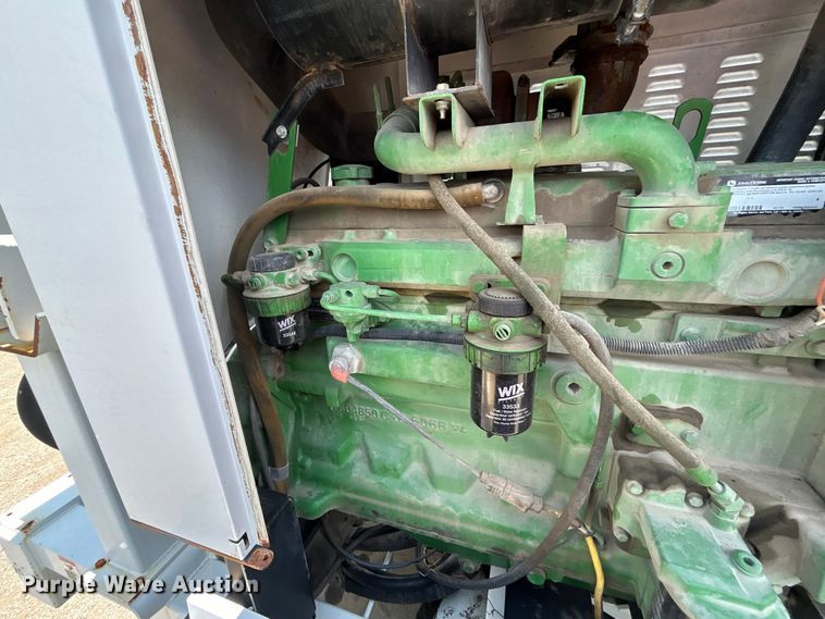 image for item EG0862 2006 International  7400 pressure digger truck