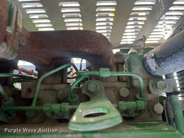 image for item EG0862 2006 International  7400 pressure digger truck