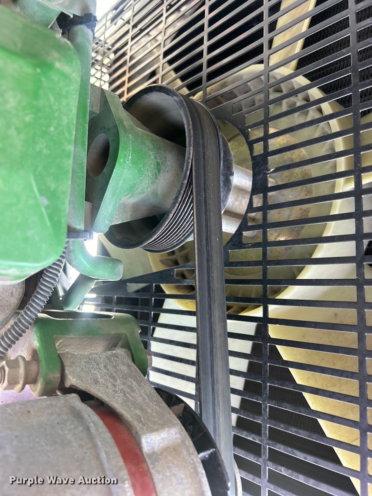 image for item EG0862 2006 International  7400 pressure digger truck