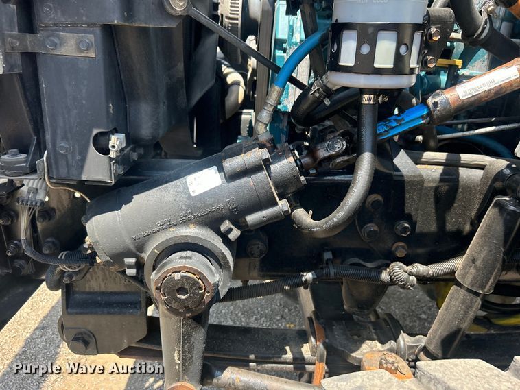 image for item EG0862 2006 International  7400 pressure digger truck