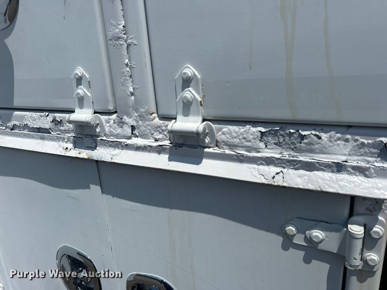 image for item EG0867 2010 Freightliner Business Class M2 crane truck