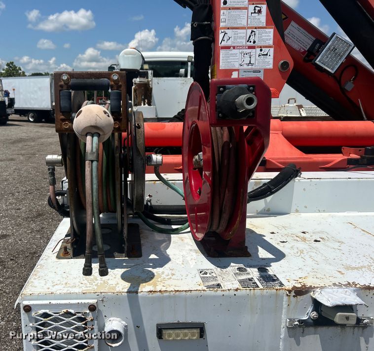 image for item EG0867 2010 Freightliner Business Class M2 crane truck