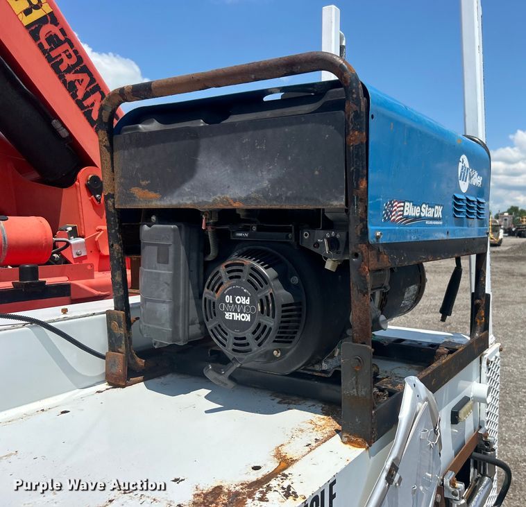 image for item EG0867 2010 Freightliner Business Class M2 crane truck