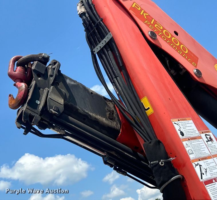 image for item EG0867 2010 Freightliner Business Class M2 crane truck