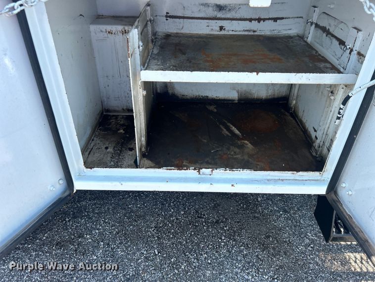 image for item EG0867 2010 Freightliner Business Class M2 crane truck