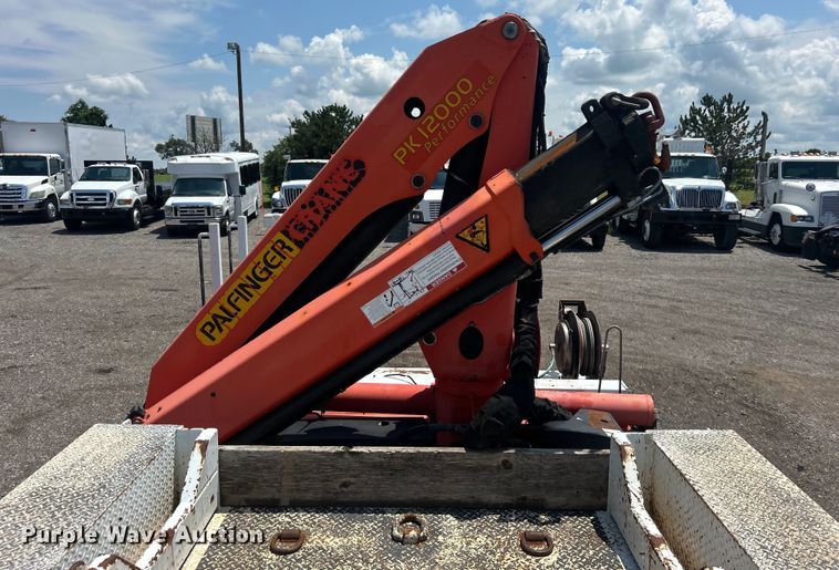 image for item EG0867 2010 Freightliner Business Class M2 crane truck