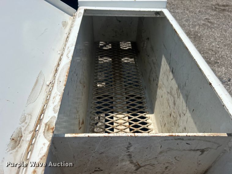 image for item EG0867 2010 Freightliner Business Class M2 crane truck