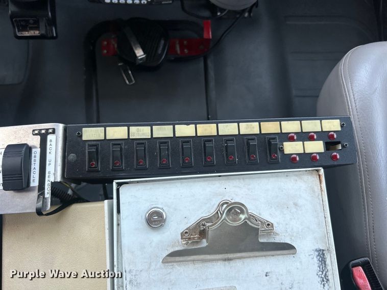 image for item EG0867 2010 Freightliner Business Class M2 crane truck