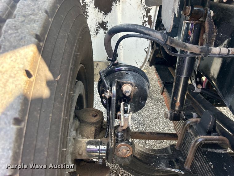 image for item EG0867 2010 Freightliner Business Class M2 crane truck