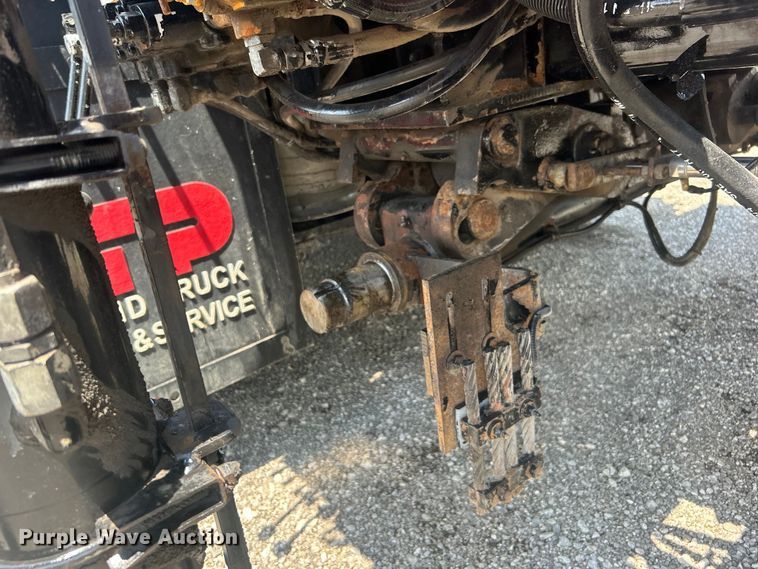 image for item EG0867 2010 Freightliner Business Class M2 crane truck