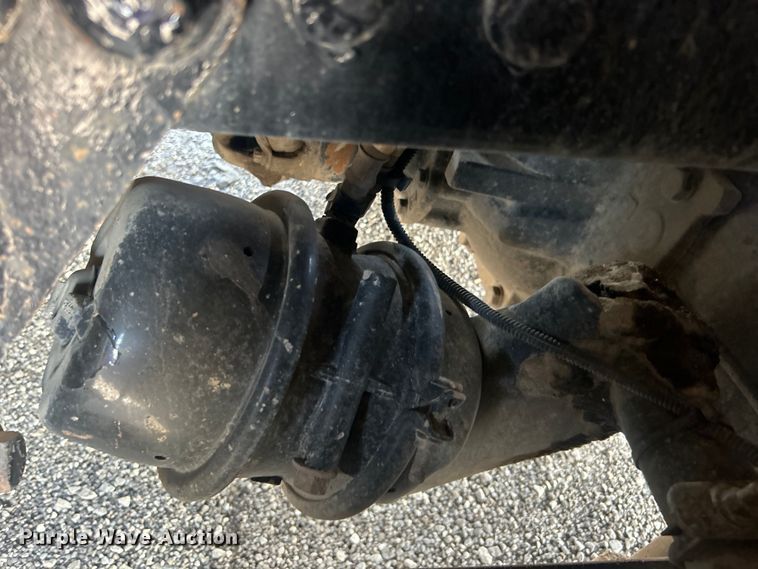 image for item EG0867 2010 Freightliner Business Class M2 crane truck