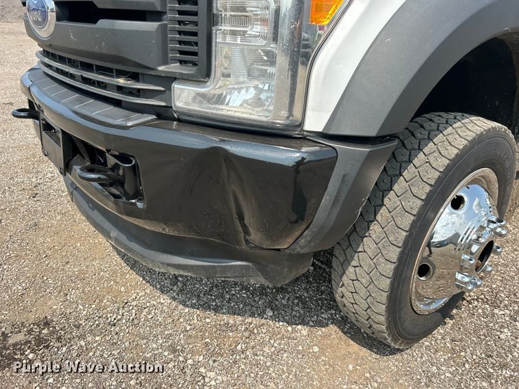 image for item EG0883 2017 Ford F450 Super Duty SuperCab utility / service truck