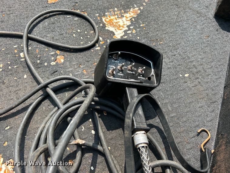 image for item EG0883 2017 Ford F450 Super Duty SuperCab utility / service truck