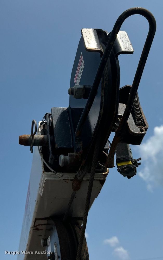 image for item EG0883 2017 Ford F450 Super Duty SuperCab utility / service truck