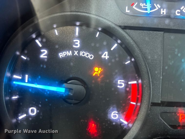 image for item EG0883 2017 Ford F450 Super Duty SuperCab utility / service truck