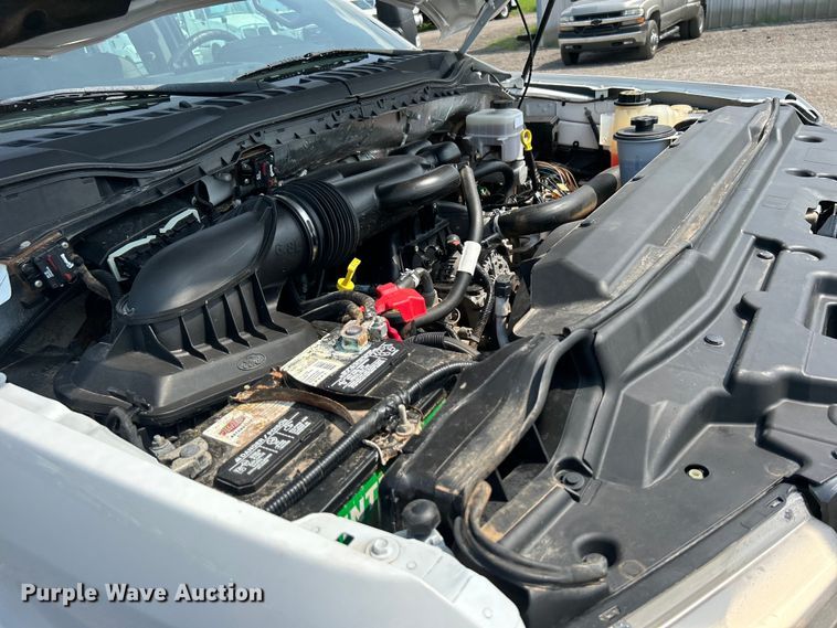 image for item EG0883 2017 Ford F450 Super Duty SuperCab utility / service truck