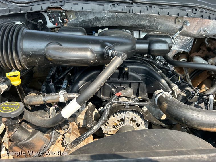 image for item EG0883 2017 Ford F450 Super Duty SuperCab utility / service truck