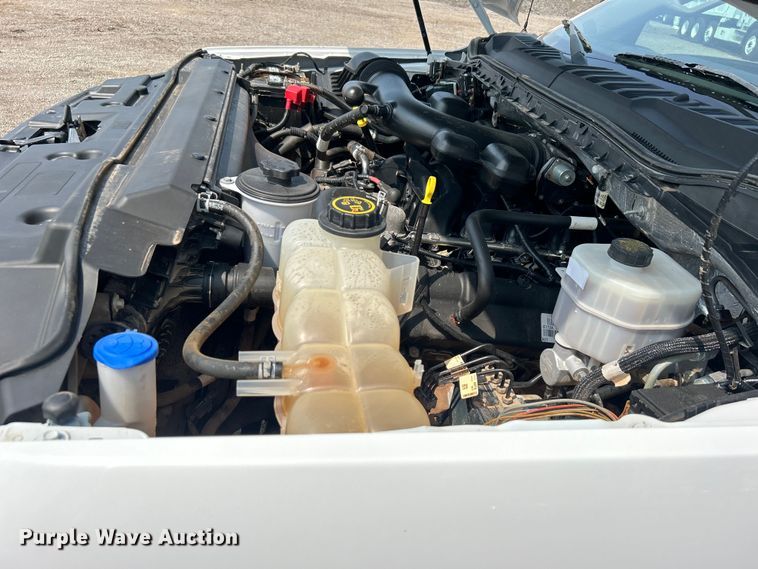 image for item EG0883 2017 Ford F450 Super Duty SuperCab utility / service truck