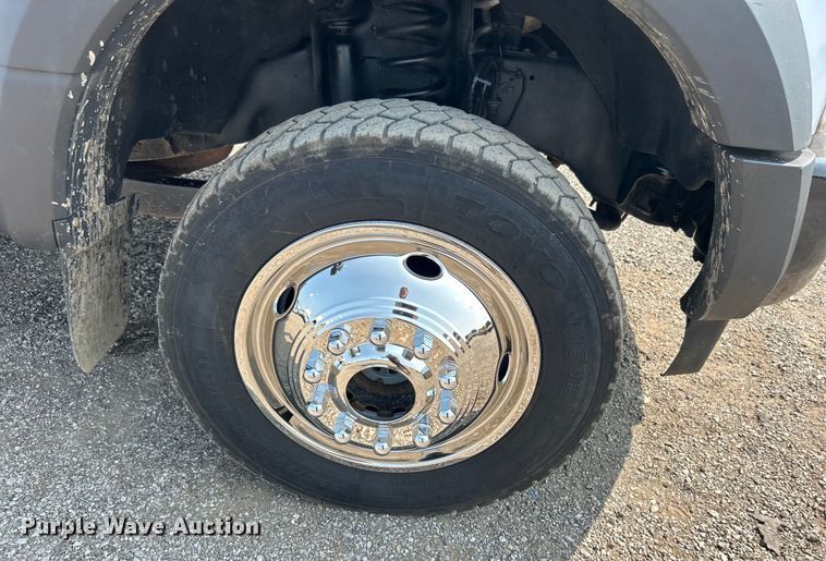 image for item EG0883 2017 Ford F450 Super Duty SuperCab utility / service truck