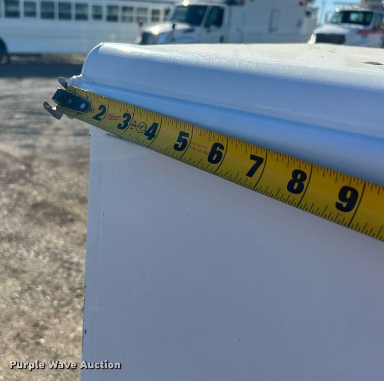 image for item EG1232 2017 Ford F350 Super Duty SuperCab utility bed pickup truck