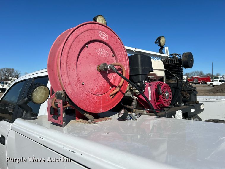 image for item EG1232 2017 Ford F350 Super Duty SuperCab utility bed pickup truck