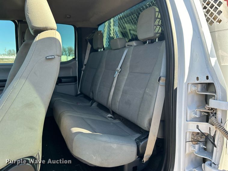 image for item EG1232 2017 Ford F350 Super Duty SuperCab utility bed pickup truck